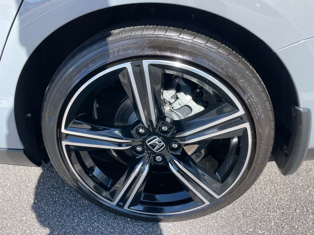 Certified 2025 Honda Accord Sport image 43