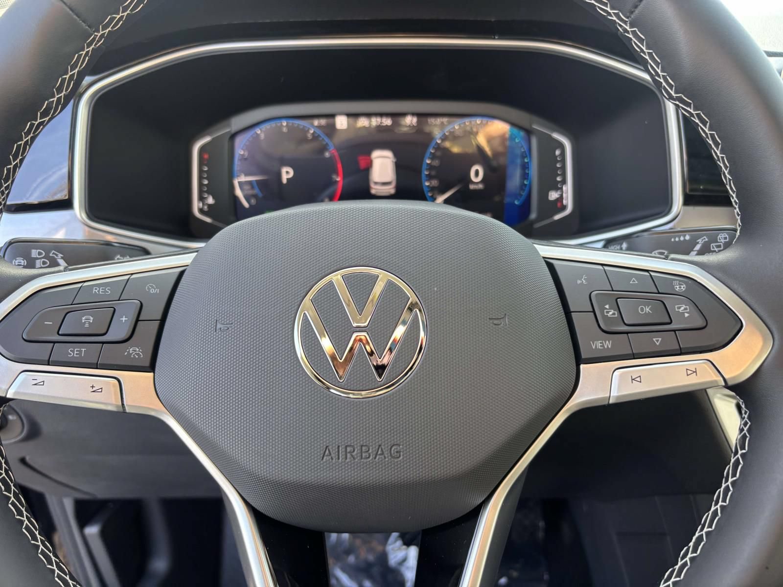 New 2026 Volkswagen Taos SEL AWD/4WD image 16