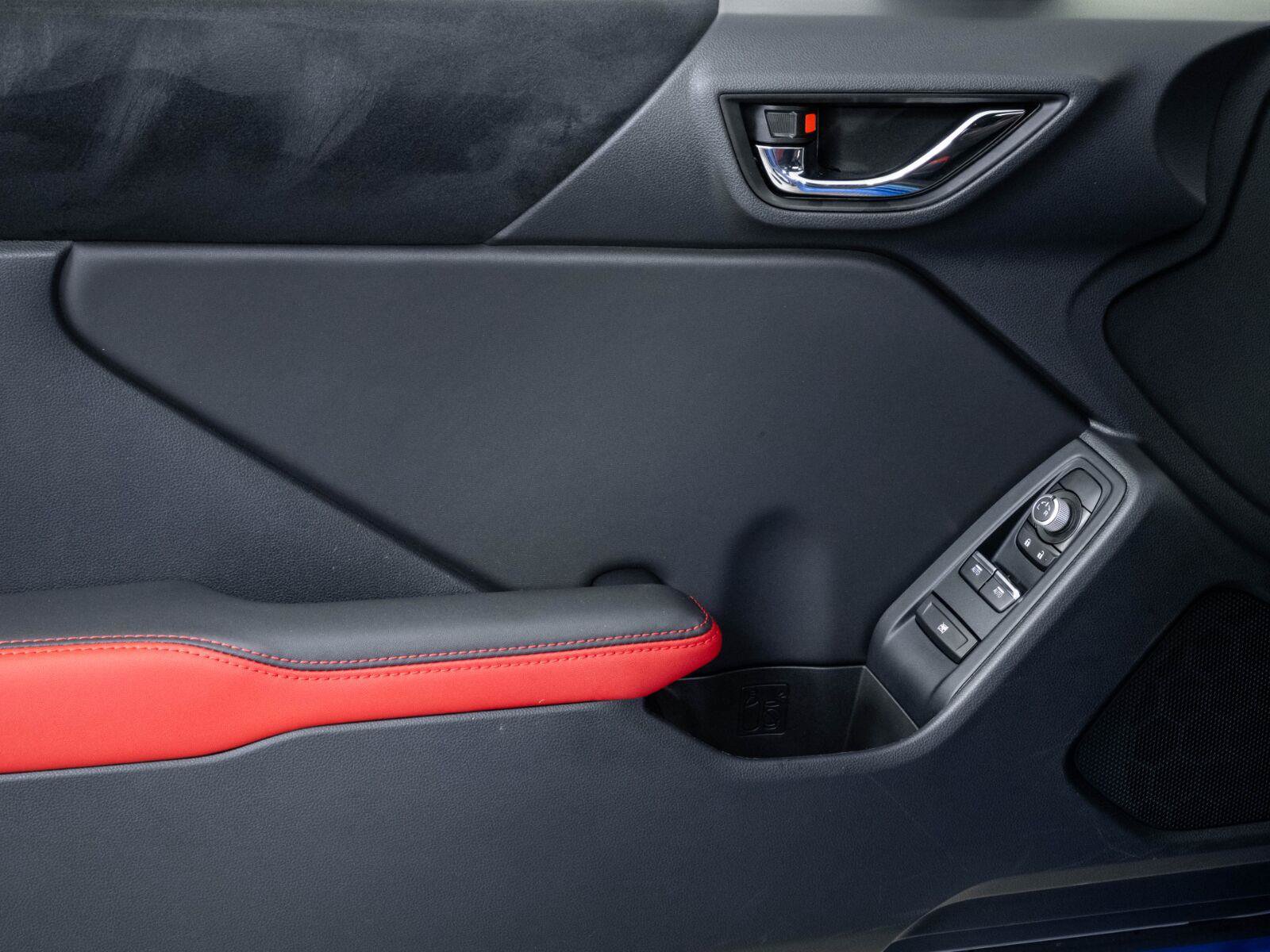 Used 2025 Subaru BRZ Limited RWD image 6