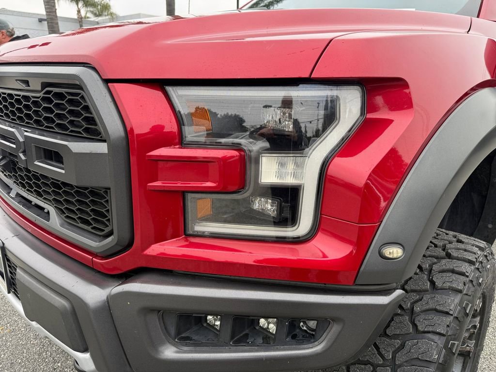 Used 2020 Ford F150 Raptor w/ Equipment Group 802A Luxury image 34