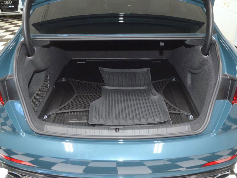 Used 2020 Audi S6 Premium Plus w/ S Sport Package image 35