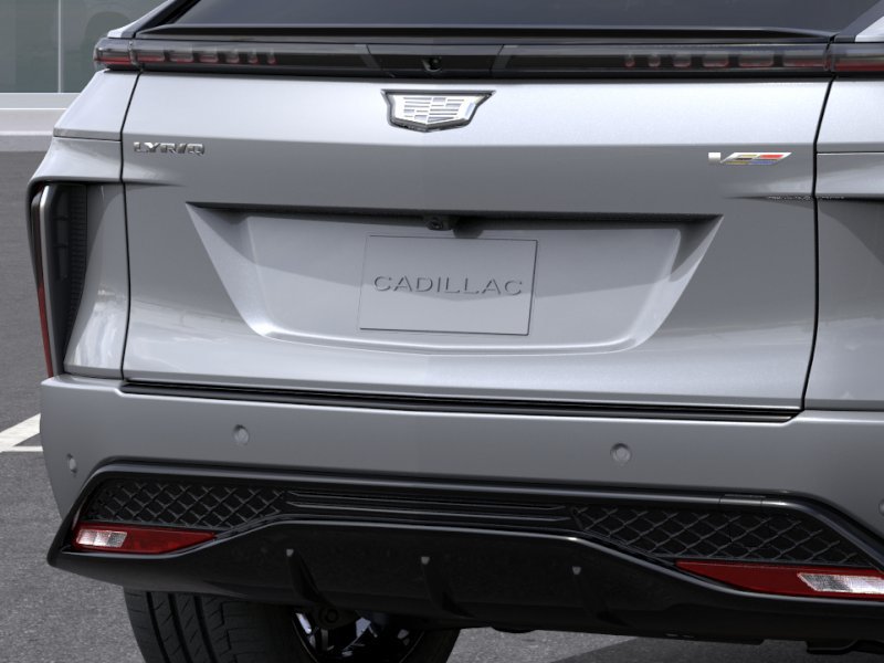 New 2027 Cadillac Lyriq V Premium AWD/4WD image 14