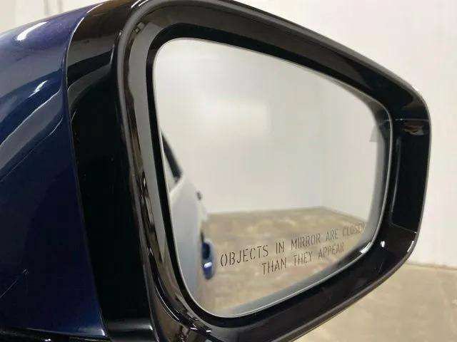 Used 2022 BMW 330i Sedan w/ Driving Assistance Package RWD image 97