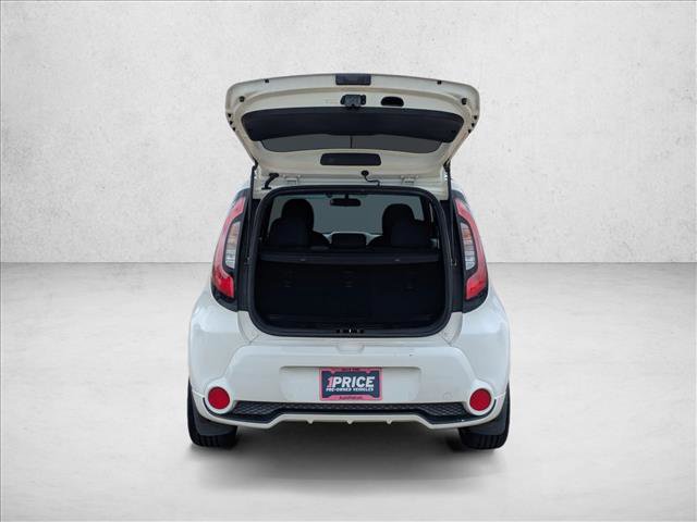 Used 2016 Kia Soul + w/ Soulful Package FWD image 6