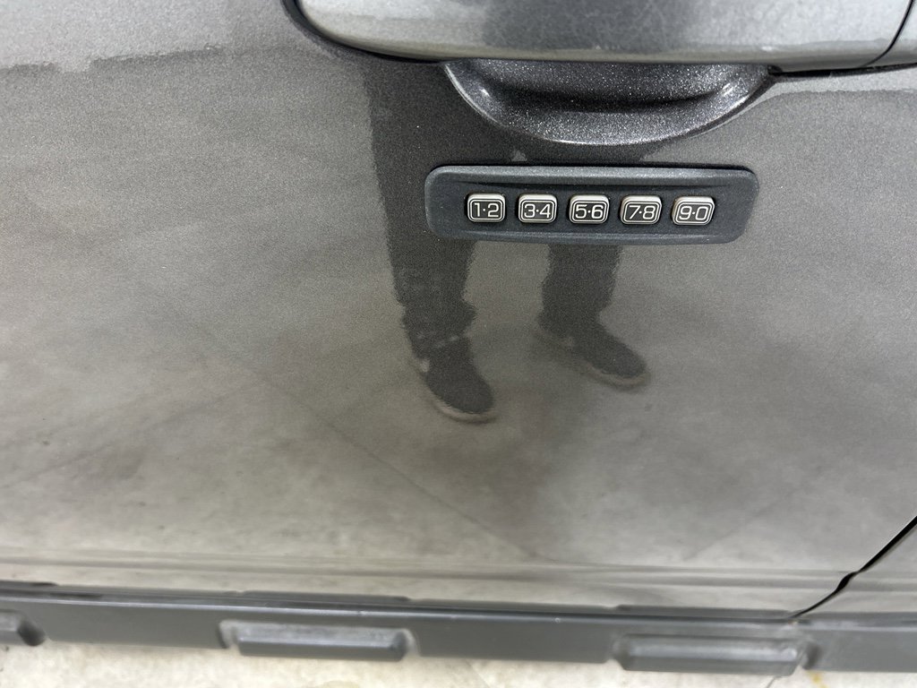 Used 2012 Ford Escape Limited image 78