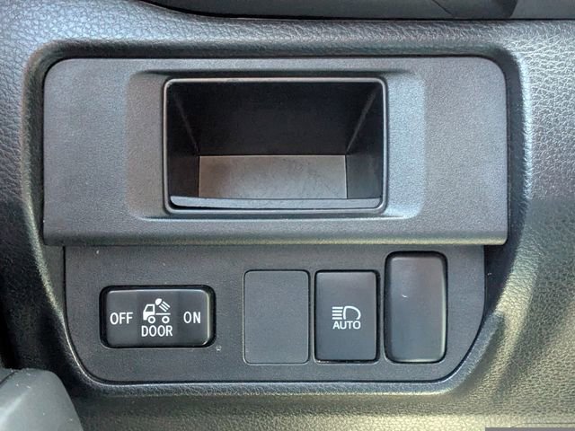 Used 2019 Toyota Tacoma SR w/ SR Convenience Package AWD/4WD image 18
