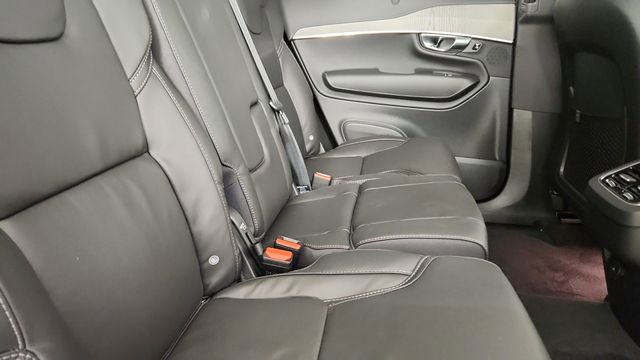 Used 2025 Volvo XC90 B6 Ultra w/ Protection Package Premier AWD/4WD image 35