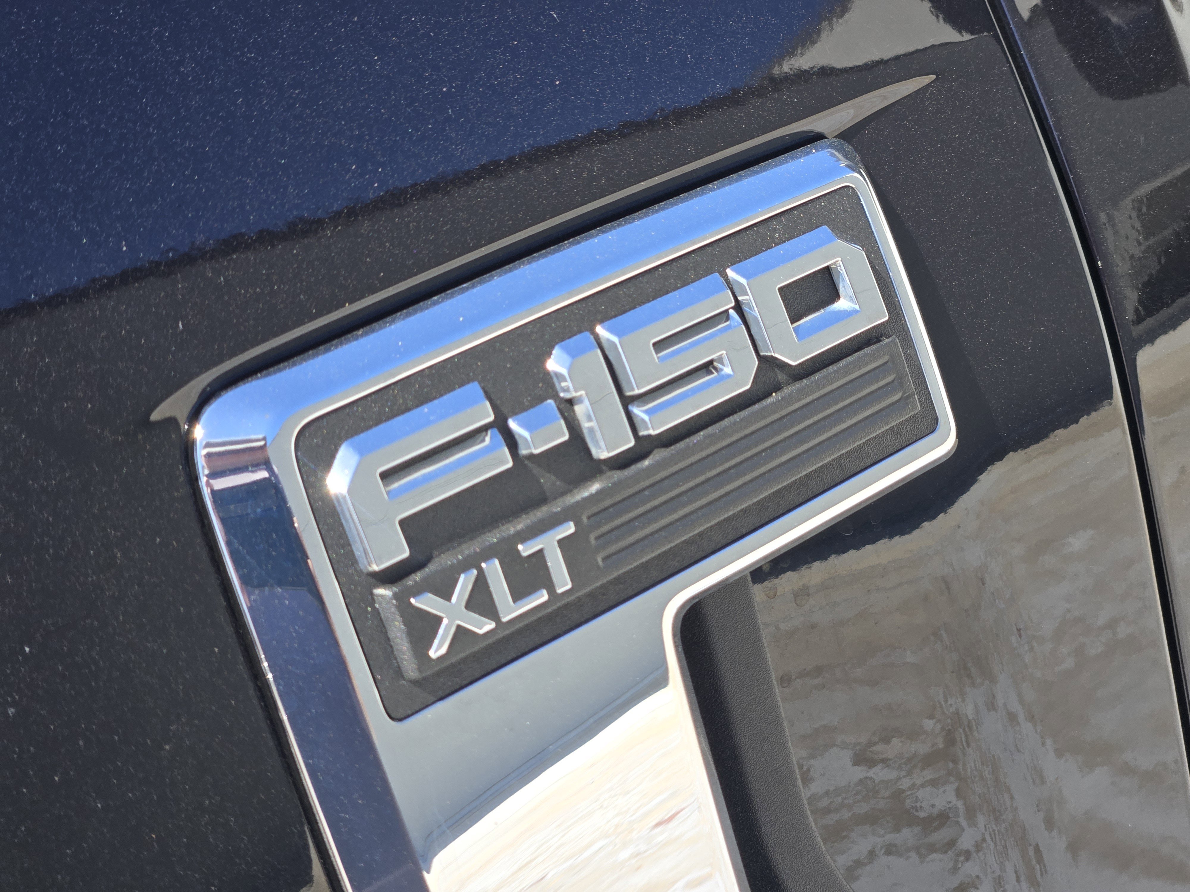 Used 2023 Ford F150 XLT image 13