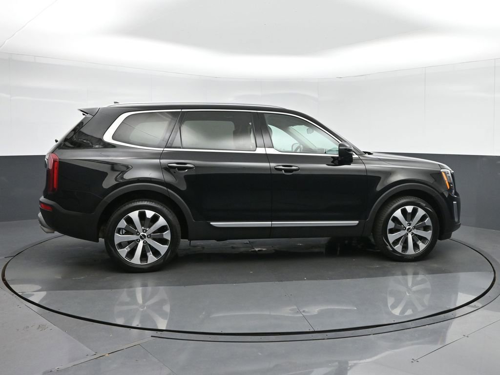 Used 2022 Kia Telluride S image 8