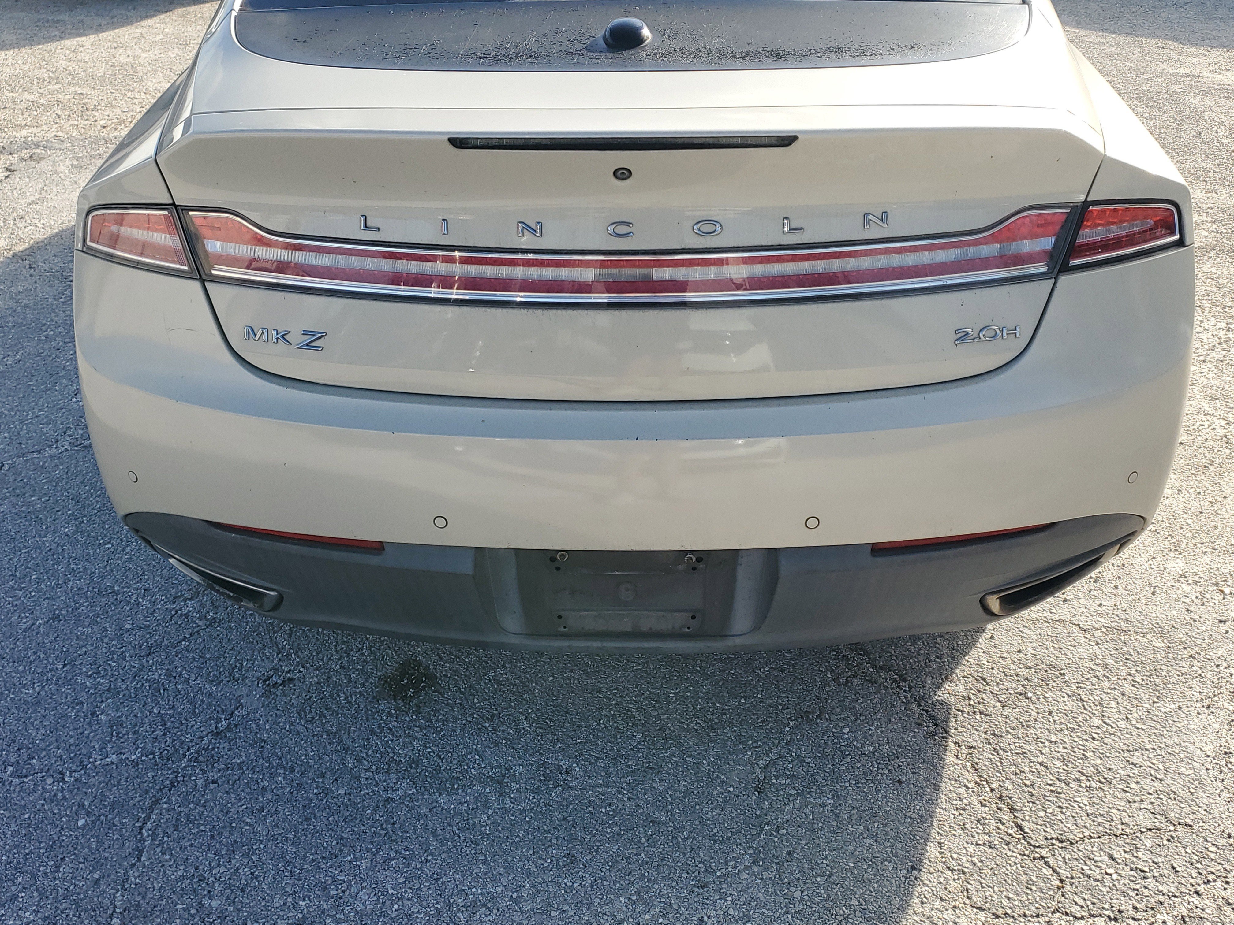 Used 2014 Lincoln MKZ Hybrid w/ Equipment Group 202A Reserve image 10
