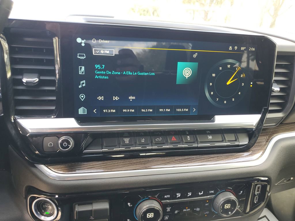 Used 2025 Chevrolet Silverado 2500 LT w/ Convenience Package AWD/4WD image 22