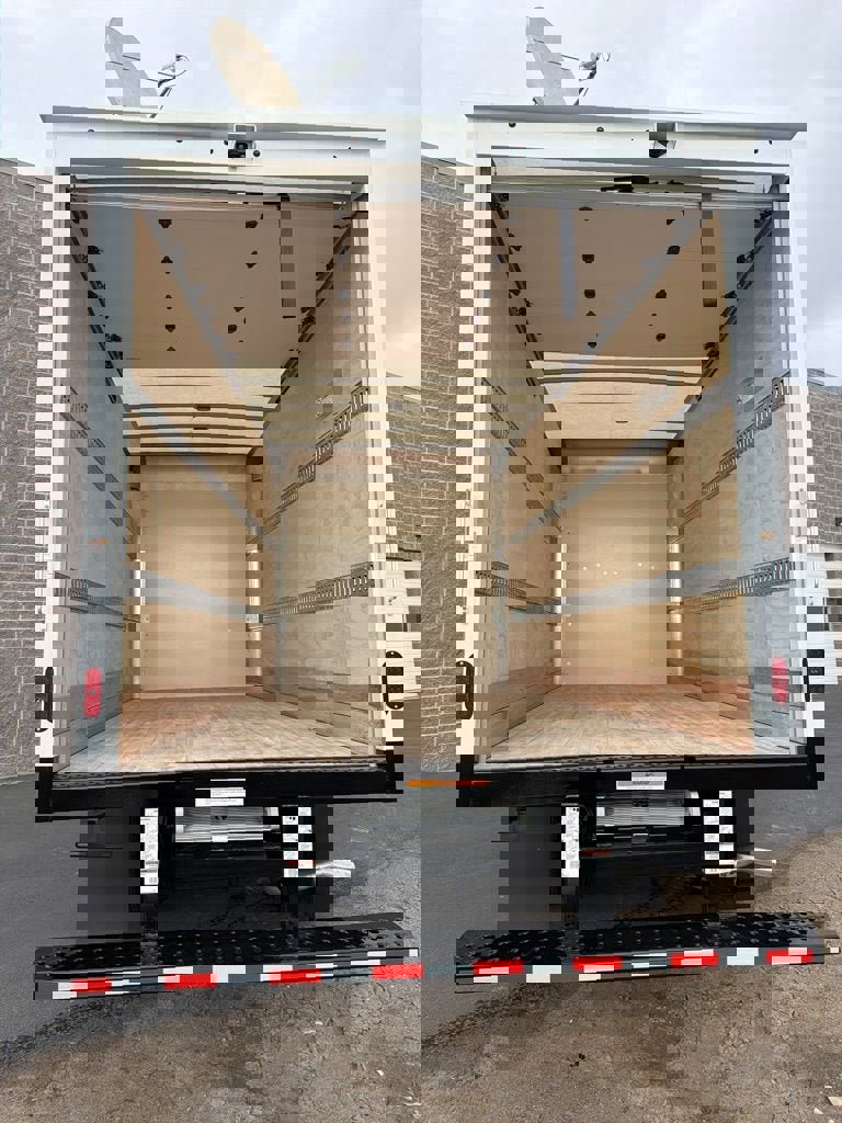 New 2026 Chevrolet Express 3500 w/ Power Convenience Package image 9