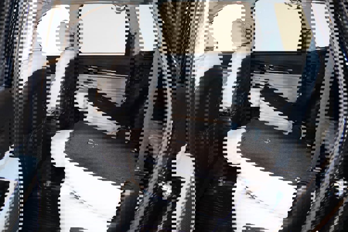 Used 2023 Kia Telluride S image 31