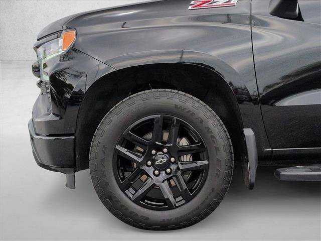Used 2024 Chevrolet Silverado 1500 RST w/ Convenience Package II AWD/4WD image 18