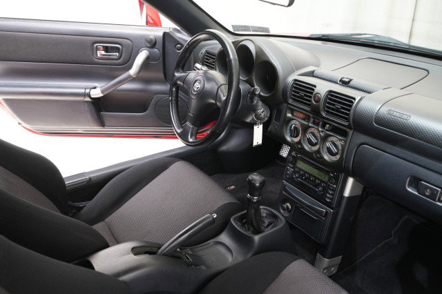 Used 2001 Toyota MR2 image 80