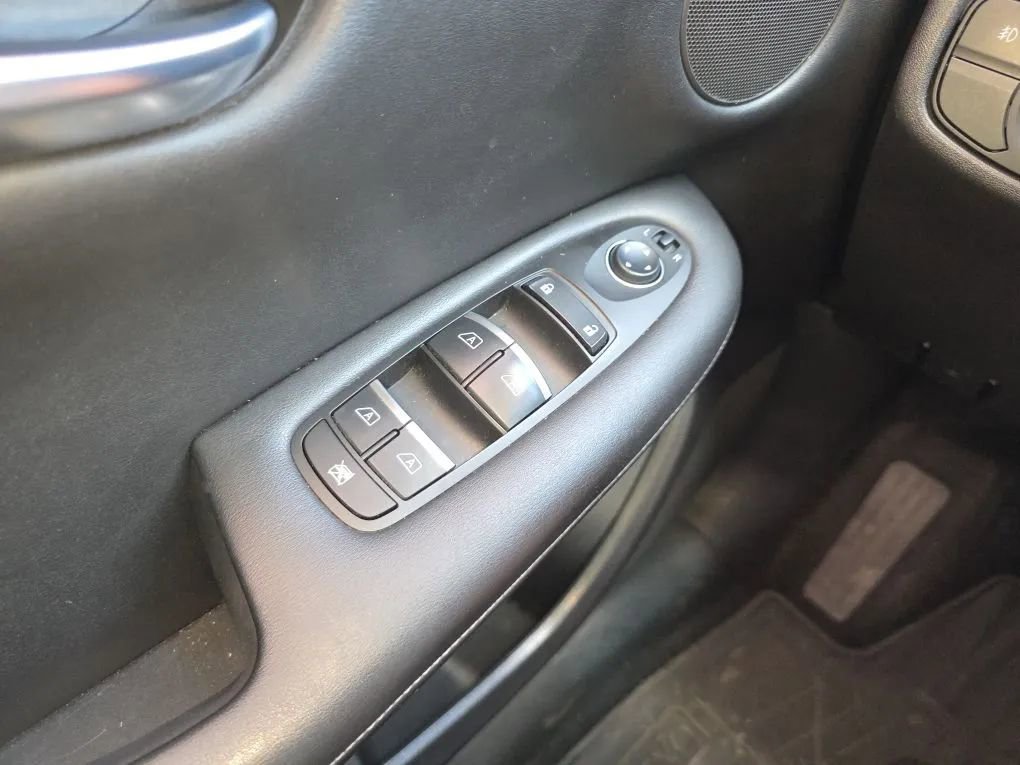 Used 2019 INFINITI QX50 Luxe w/ Cargo Package image 24