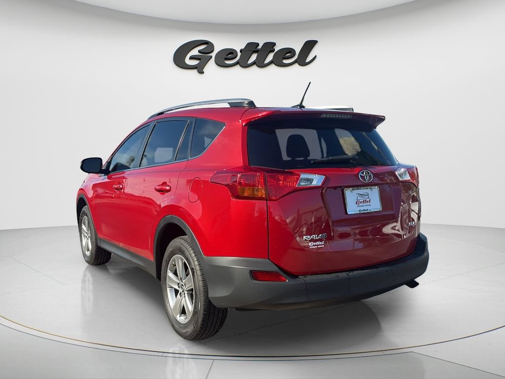 Used 2015 Toyota RAV4 XLE FWD image 7