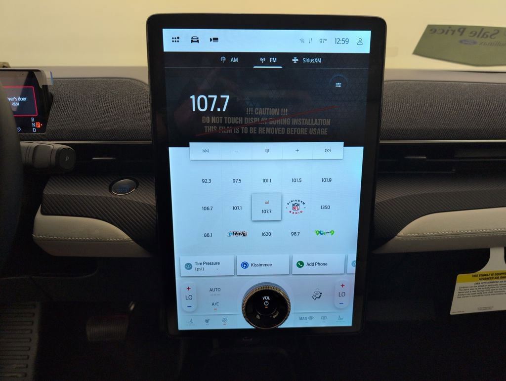 Certified 2025 Ford Mustang Mach-E Premium image 30