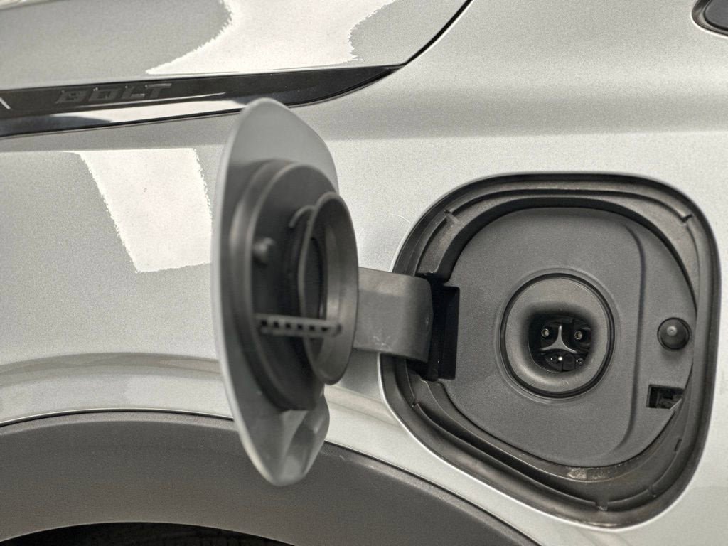 New 2027 Chevrolet Bolt RS image 25