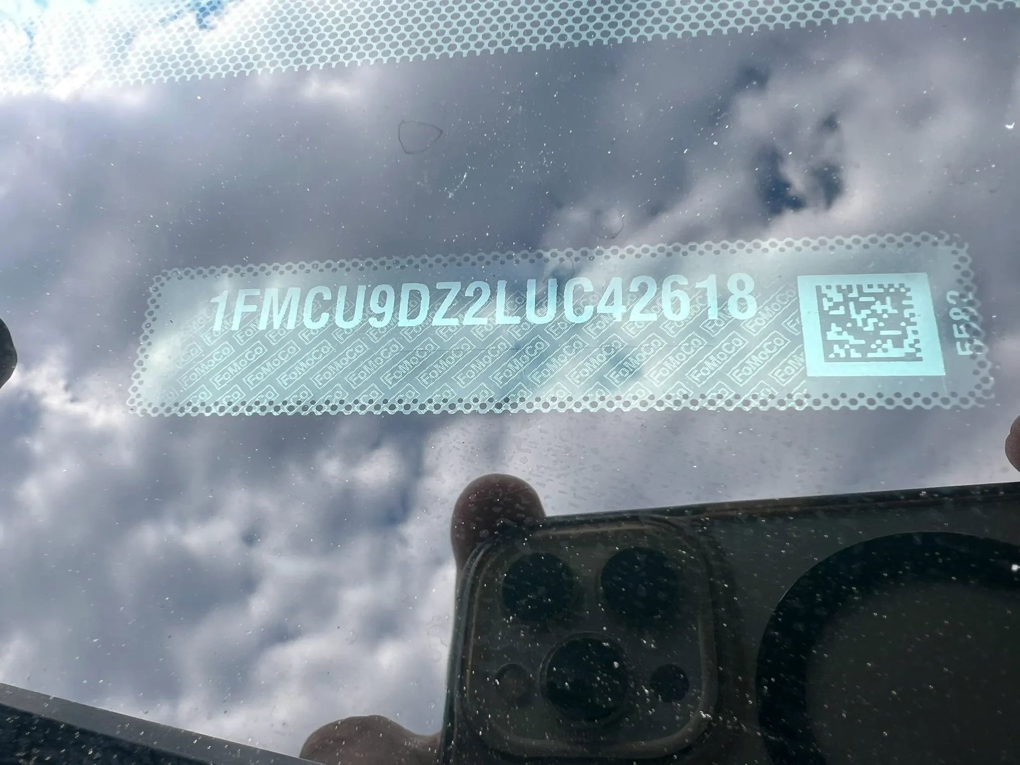 Used 2020 Ford Escape Titanium w/ Titanium Premium Package 2.0 image 32