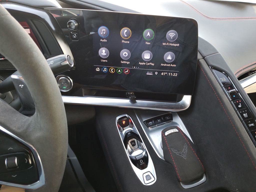 Used 2020 Chevrolet Corvette Stingray Premium Cpe w/ 3LT Preferred Equipment Group image 18