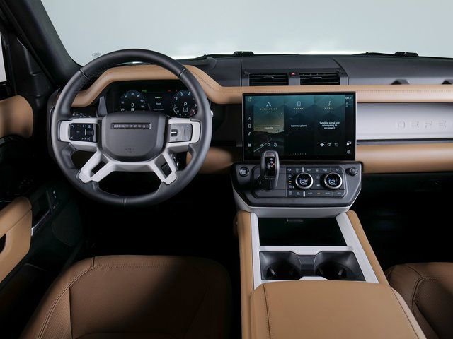 New 2026 Land Rover Defender 130 X-Dynamic SE AWD/4WD image 11
