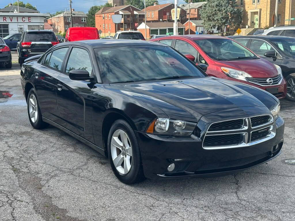 Used 2014 Dodge Charger SXT
