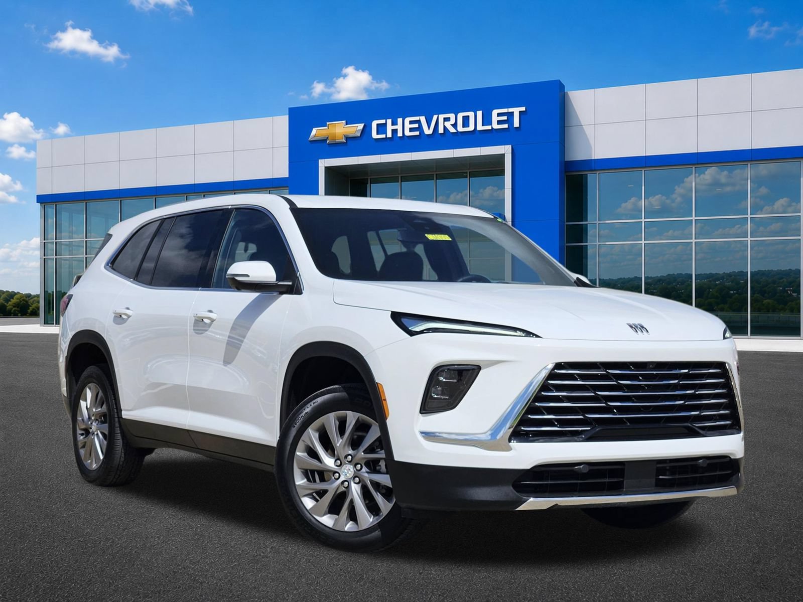 Certified 2026 Buick Enclave Preferred FWD image 1