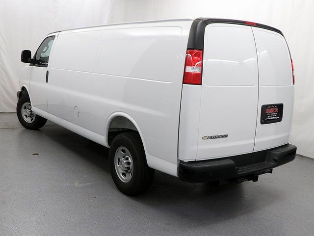 New 2025 Chevrolet Express 3500 Extended w/ Driver Convenience Package RWD image 10