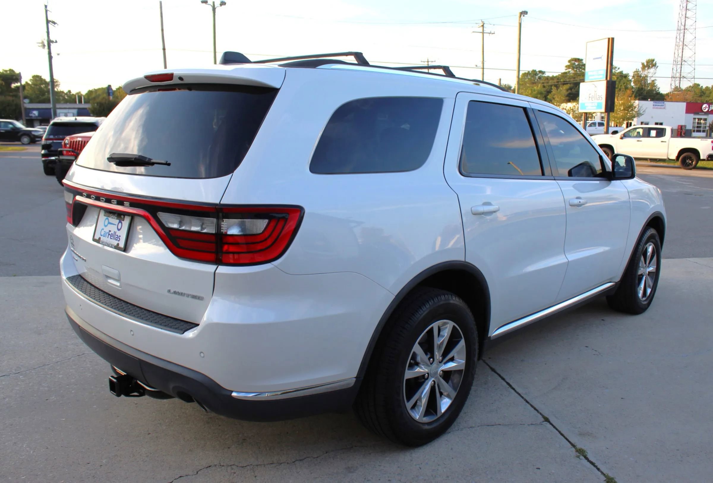 Used 2016 Dodge Durango Limited w/ Nav & Power Liftgate Group image 5