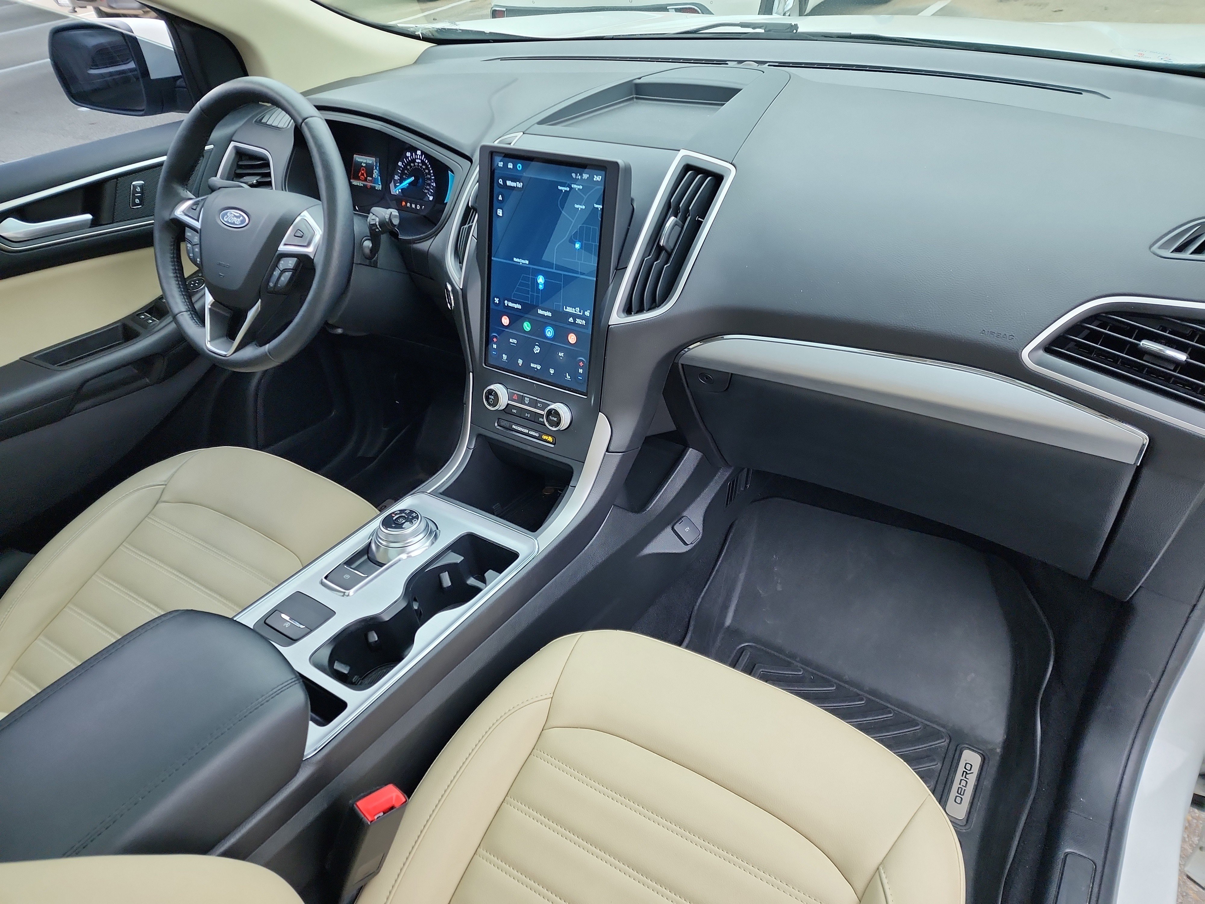 Used 2022 Ford Edge SEL w/ Convenience Package image 16