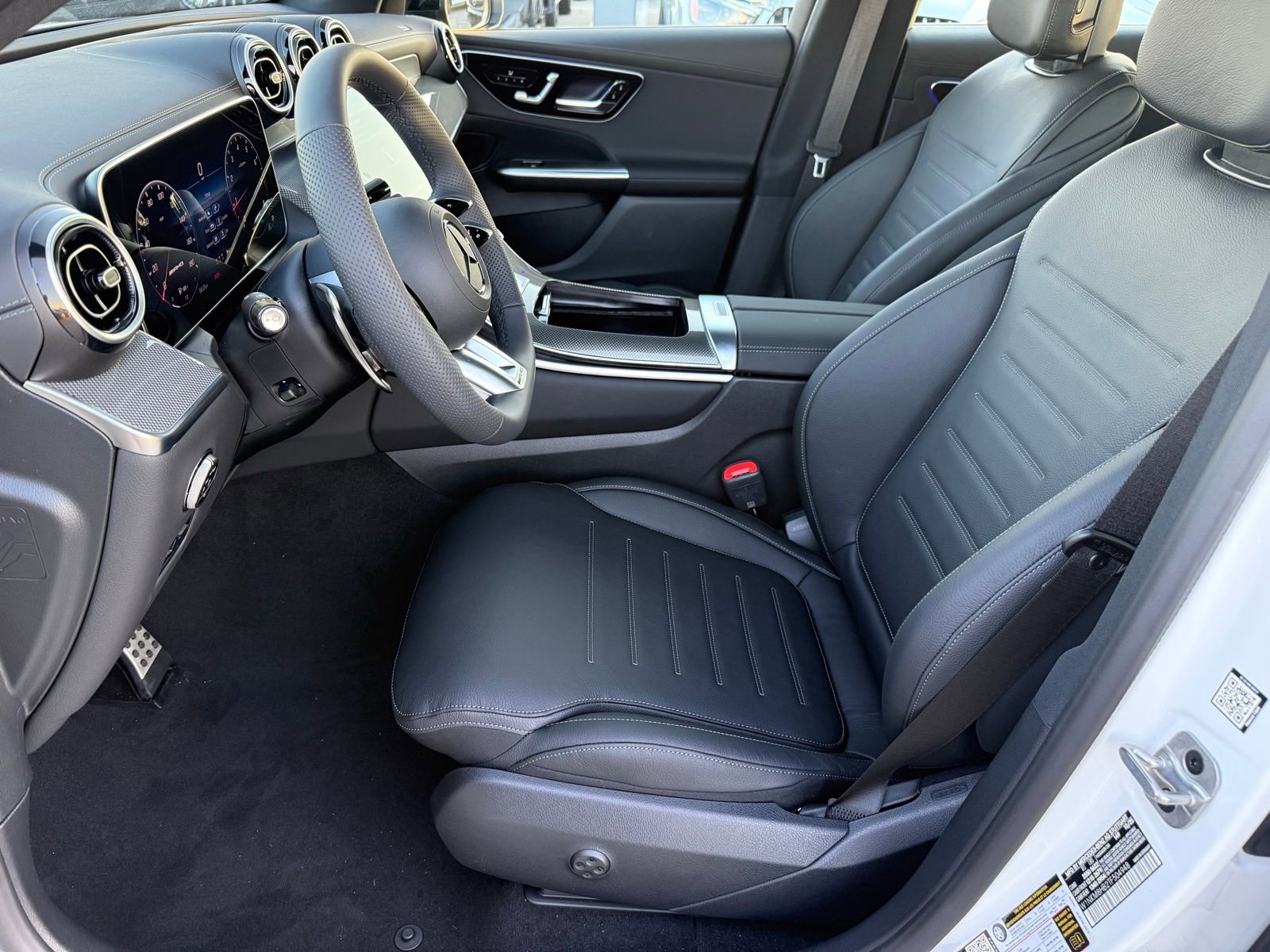 New 2026 Mercedes-Benz GLC 43 AMG 4MATIC image 17