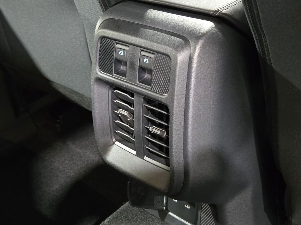 New 2025 Ford Bronco 4-Door image 12