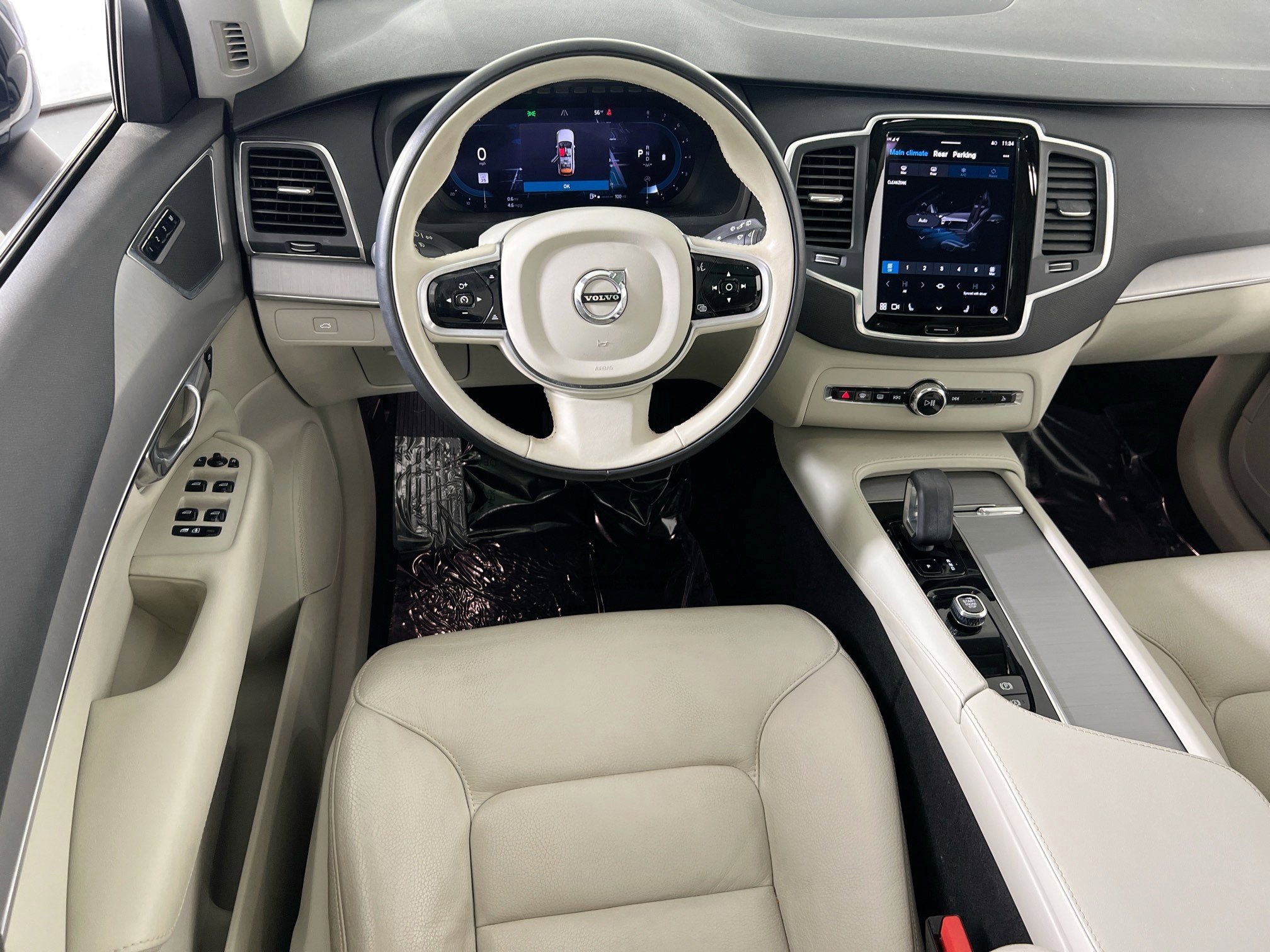 Used 2023 Volvo XC90 B5 Core AWD/4WD image 23