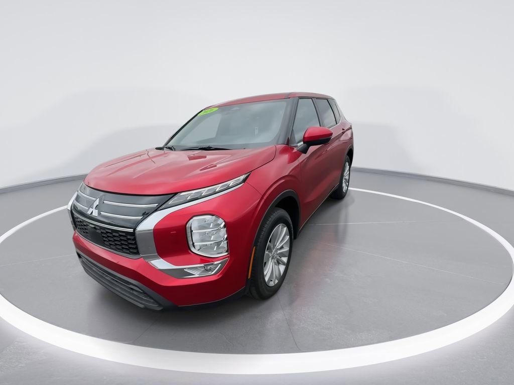 New 2026 Mitsubishi Outlander ES image 4