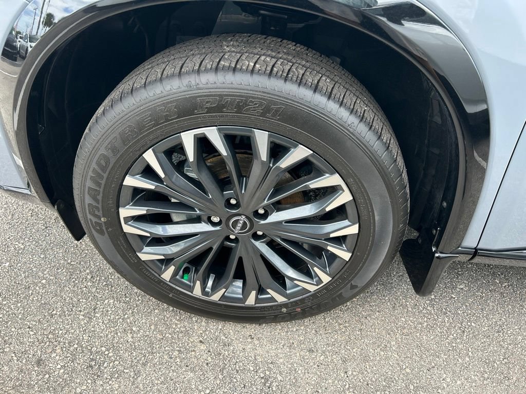 Certified 2026 Nissan Rogue Platinum w/ Platinum Premium Package AWD/4WD image 57