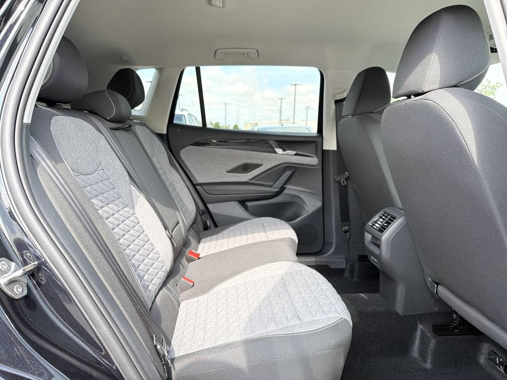 New 2026 Volkswagen Tiguan S FWD image 15