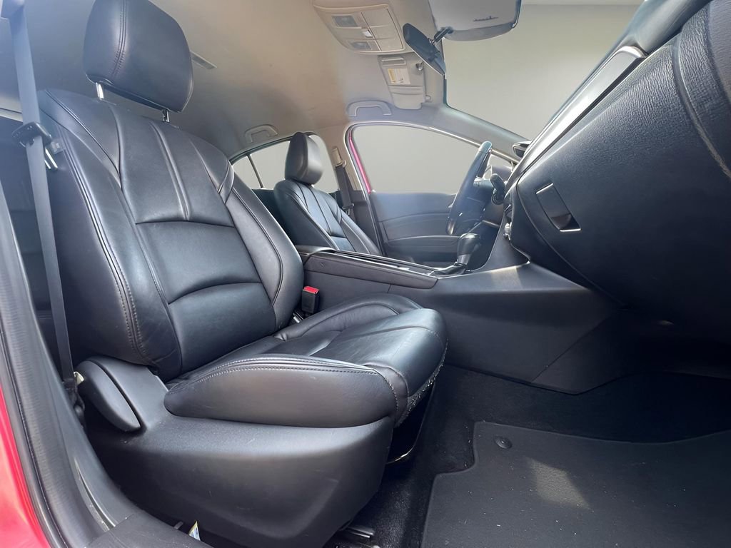 Used 2018 MAZDA MAZDA3 Touring image 21