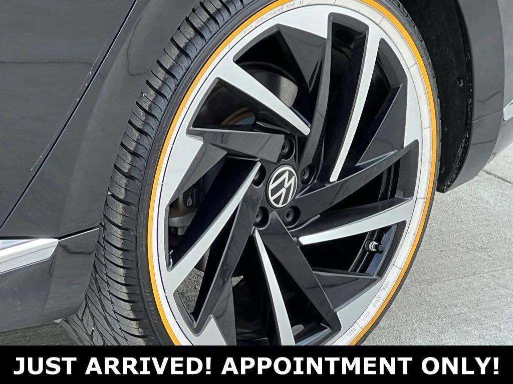 Used 2021 Volkswagen Arteon SEL Premium AWD/4WD image 36