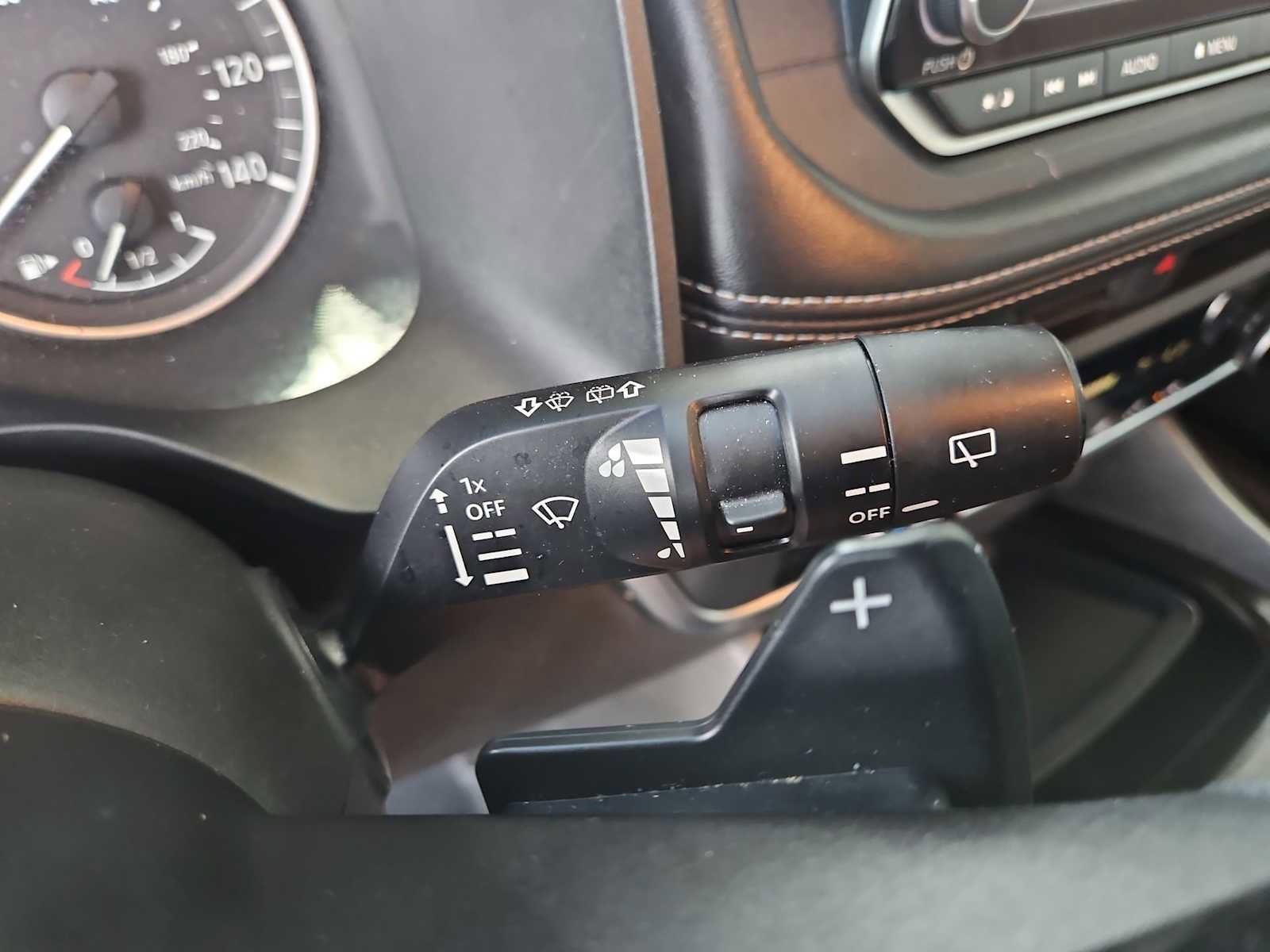 Used 2023 Nissan Rogue SV FWD image 26