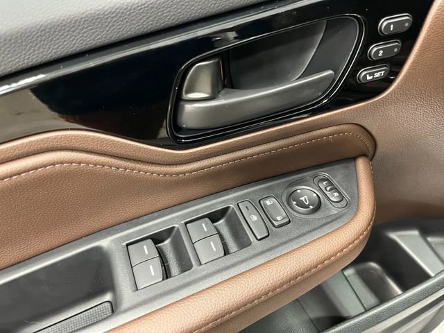 New 2026 Honda Odyssey Touring image 16