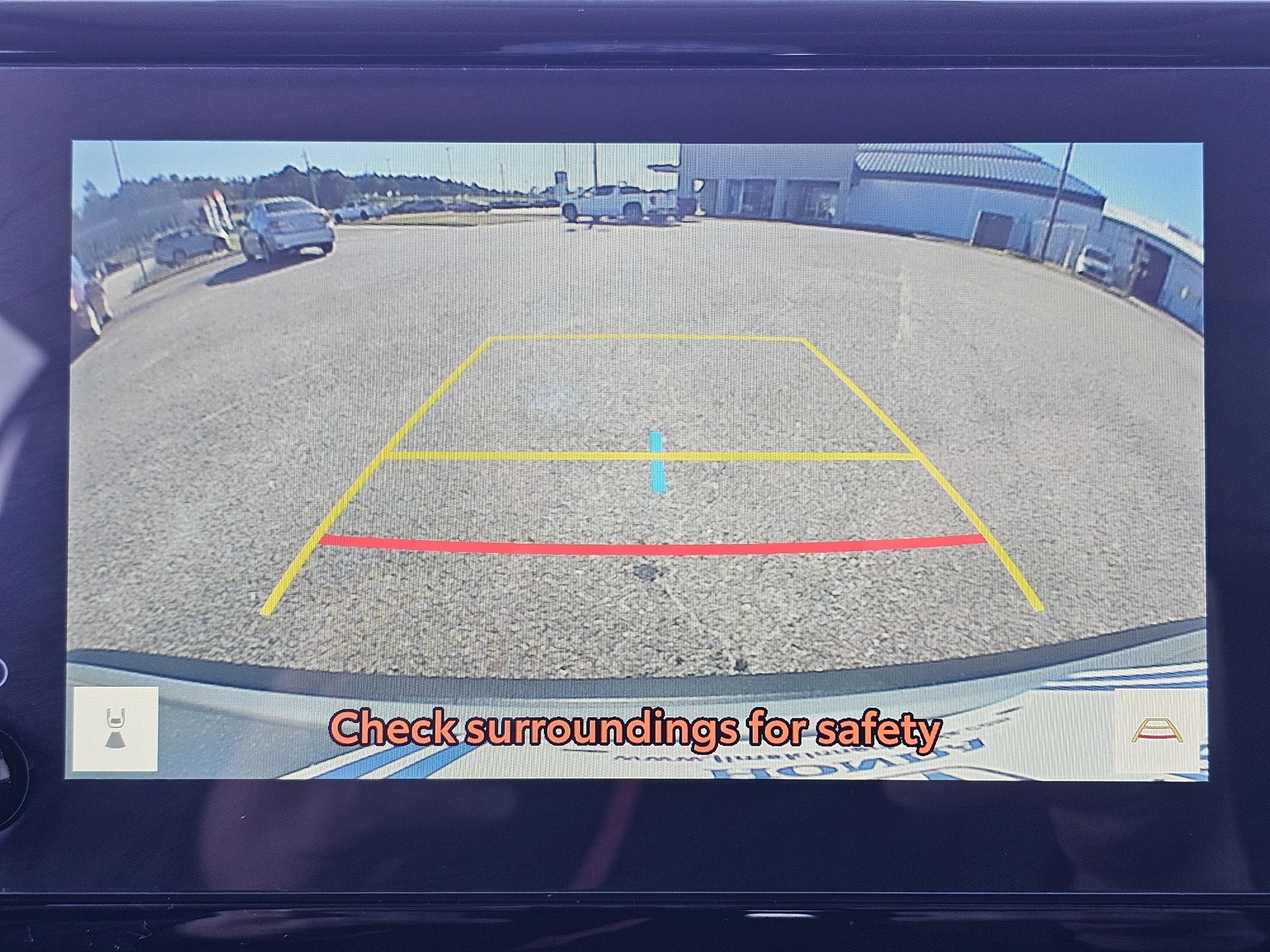 Used 2025 Toyota Corolla Cross XLE w/ Convenience Package FWD image 32