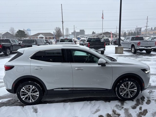 Used 2022 Buick Envision Preferred image 8