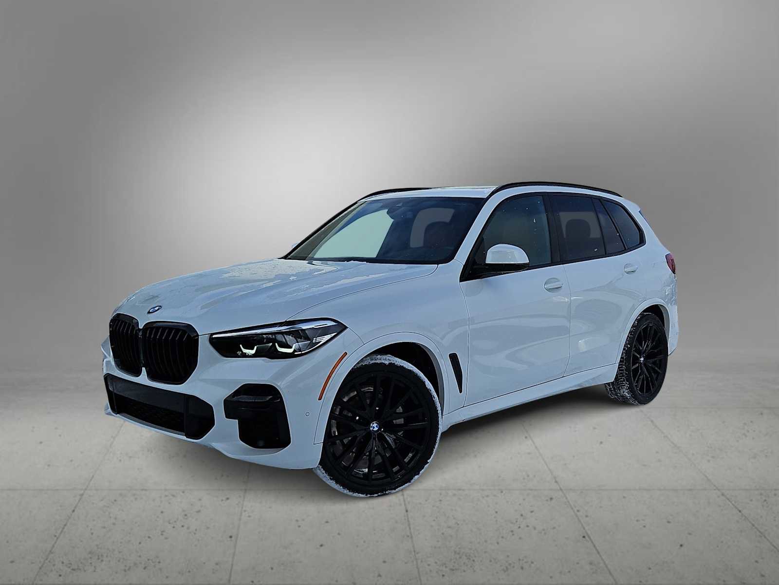 Certified 2023 BMW X5 xDrive40i w/ M Sport Package image 1