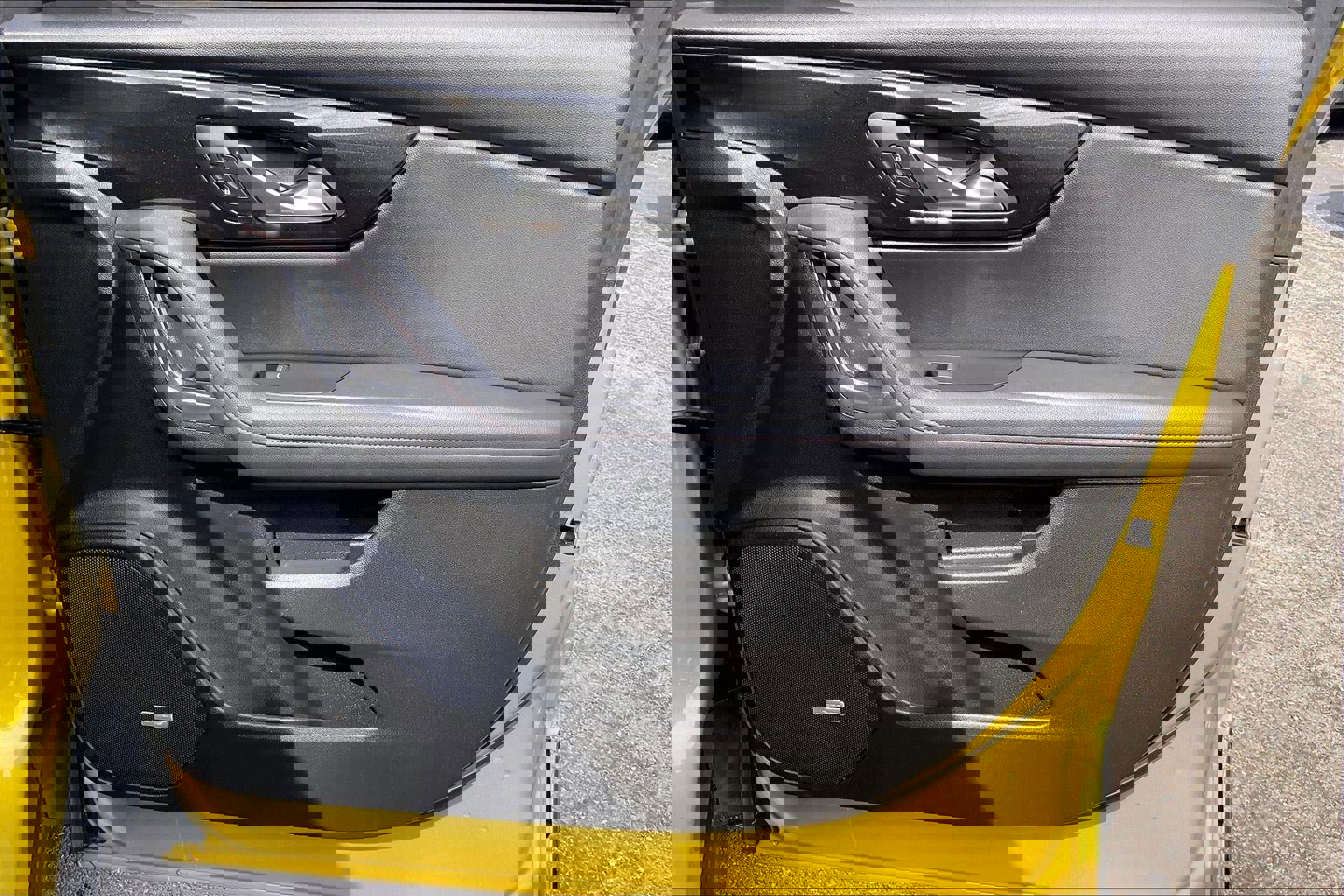 Used 2022 Chevrolet Blazer RS w/ Enhanced Convenience Package AWD/4WD image 25