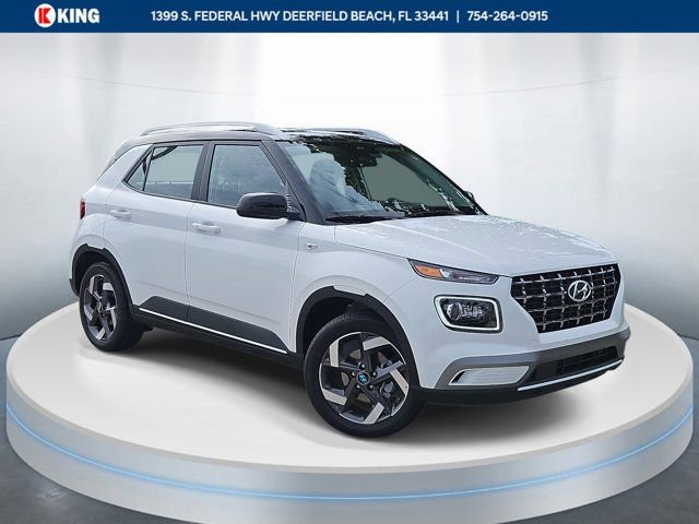 New 2025 Hyundai Venue Limited image 1