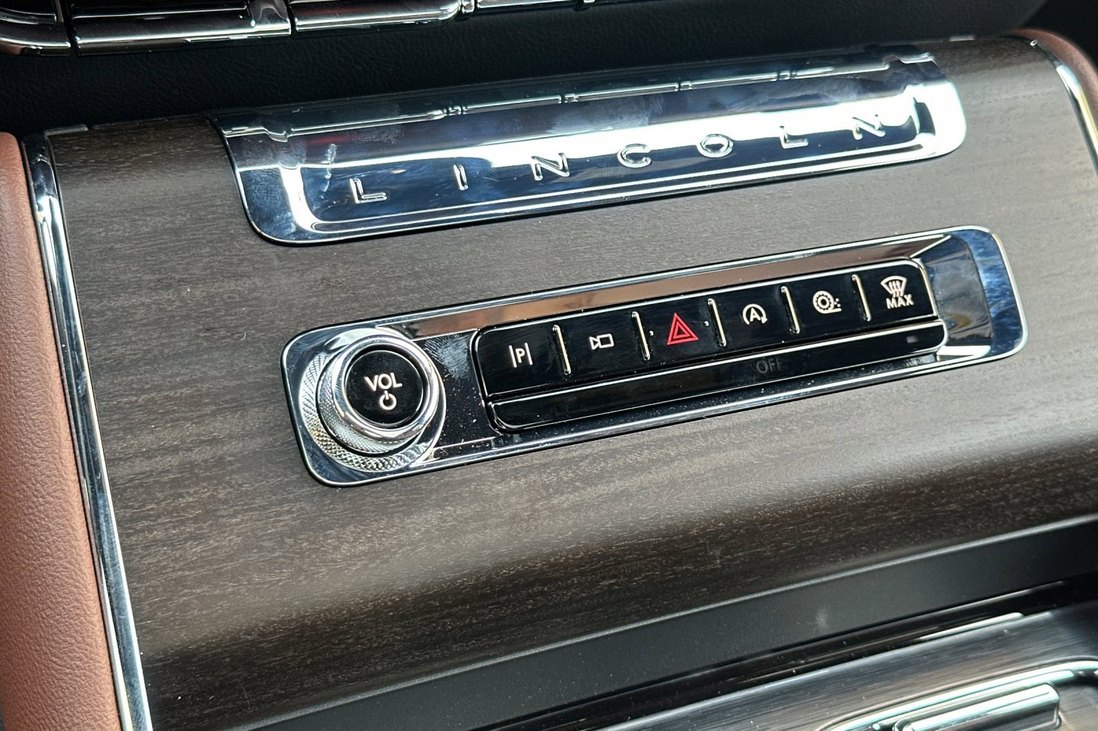 New 2026 Lincoln Aviator Reserve w/ Luxury Package image 19