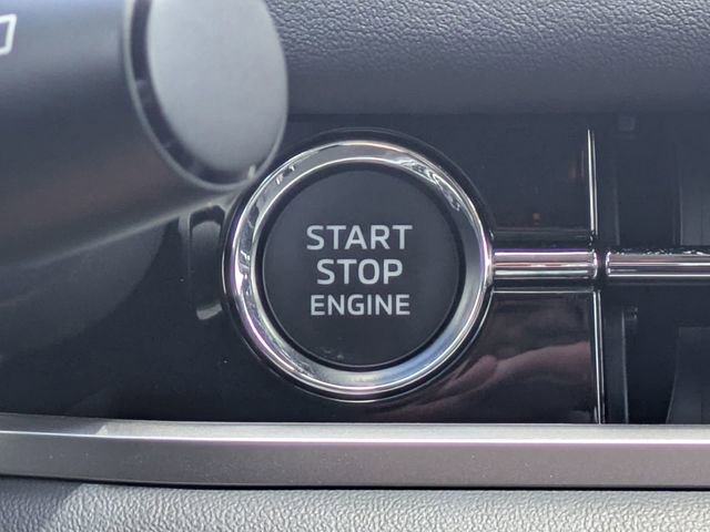 New 2026 Mitsubishi Outlander SEL FWD image 33