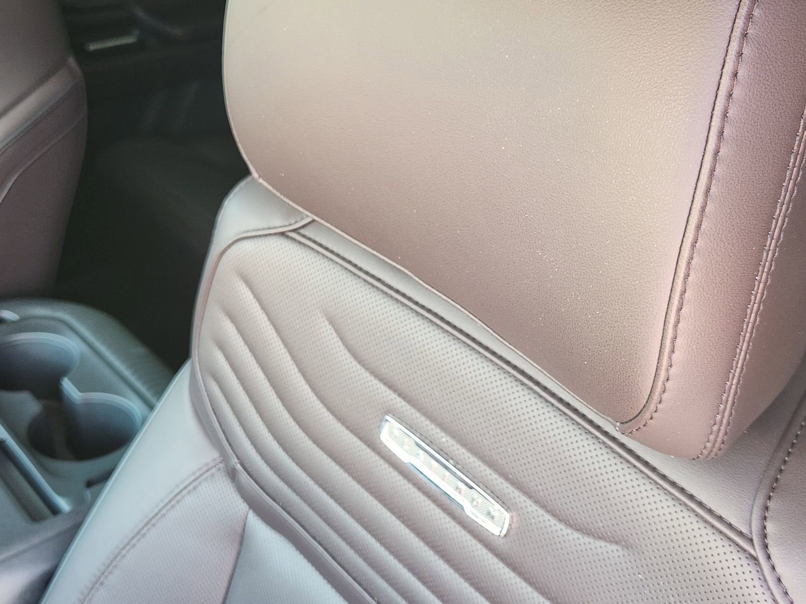 New 2025 Ford Expedition Platinum w/ Platinum Ultimate Package image 12