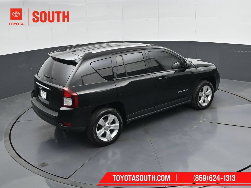 Used 2017 Jeep Compass Sport w/ Power Value Group FWD image 39